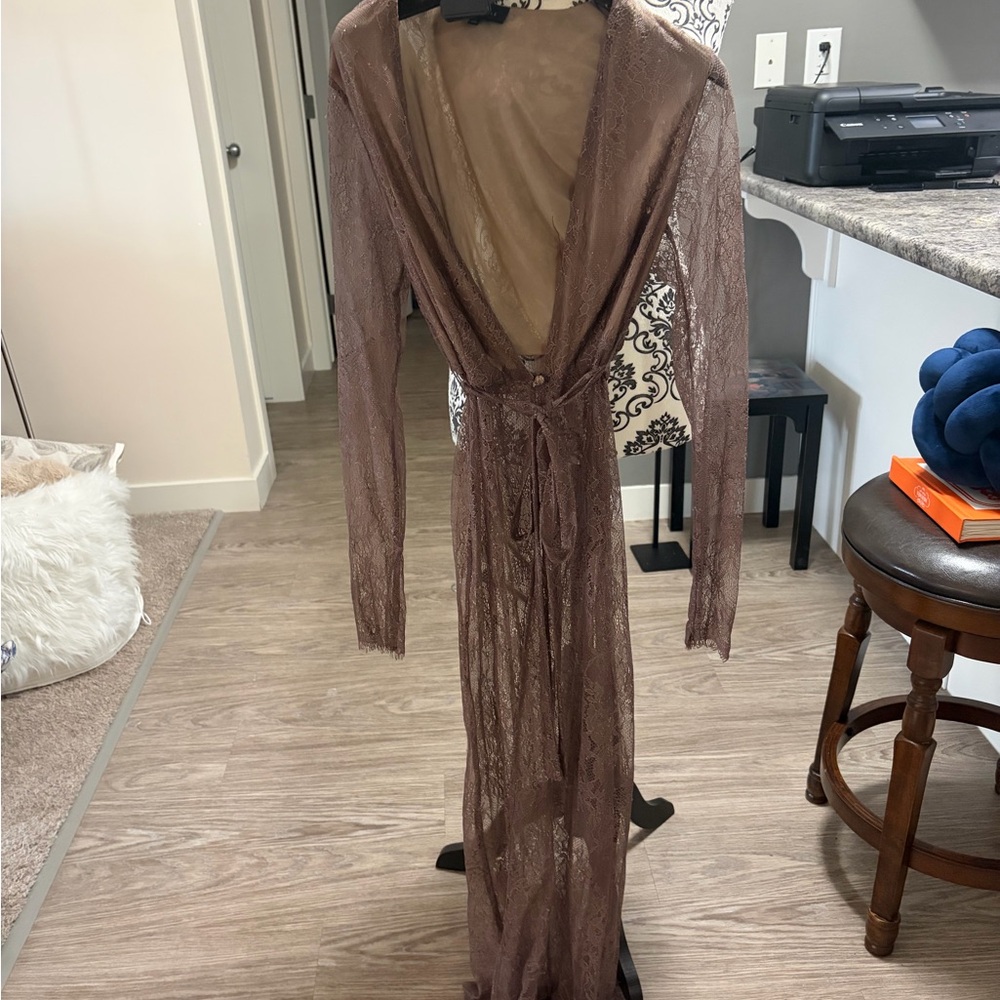 MAJORELLE - Brown Lace Duster